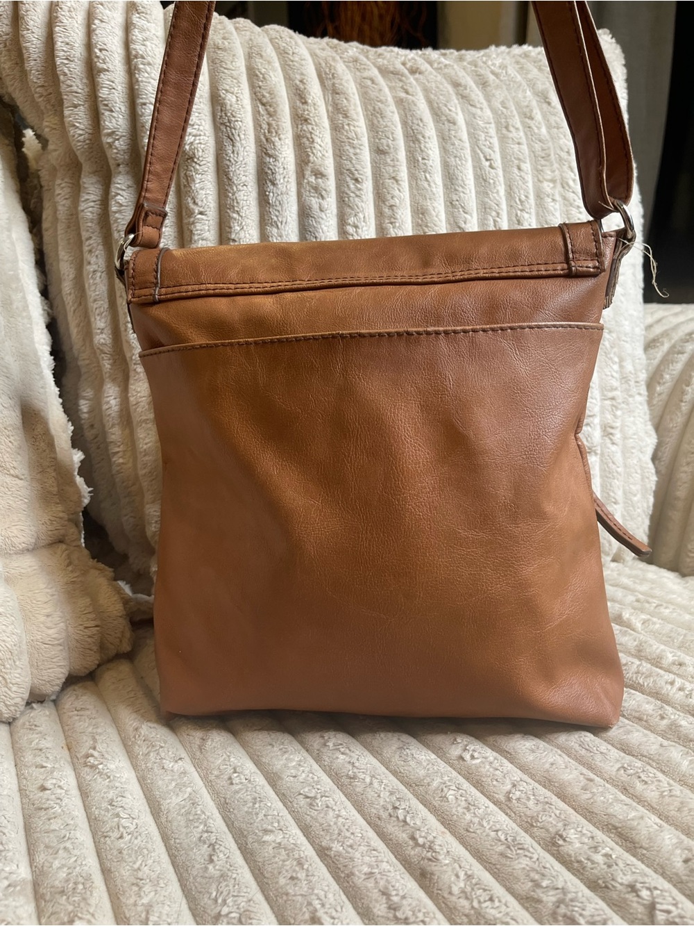 Relic Tan Brown Faux Leather Crossbody Bag Multi Pocket Shoulder Purse - Picture 3 of 8